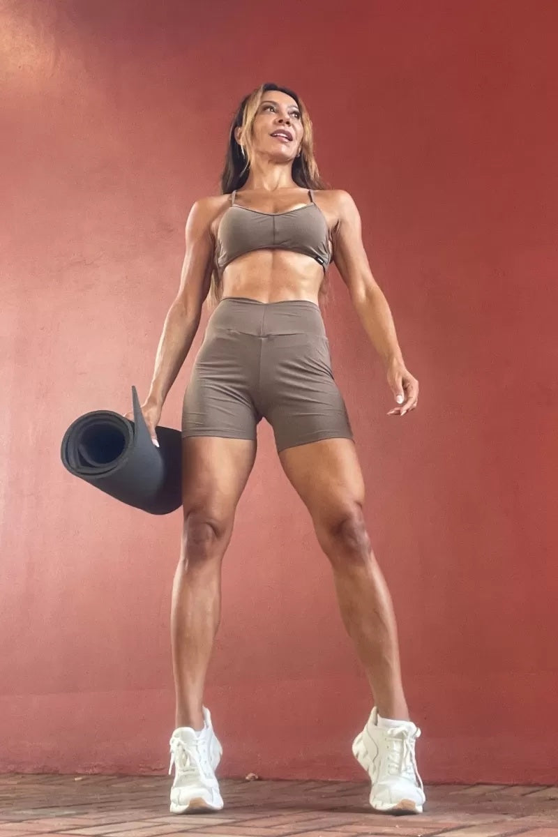 V-Waist Shorts - Brown